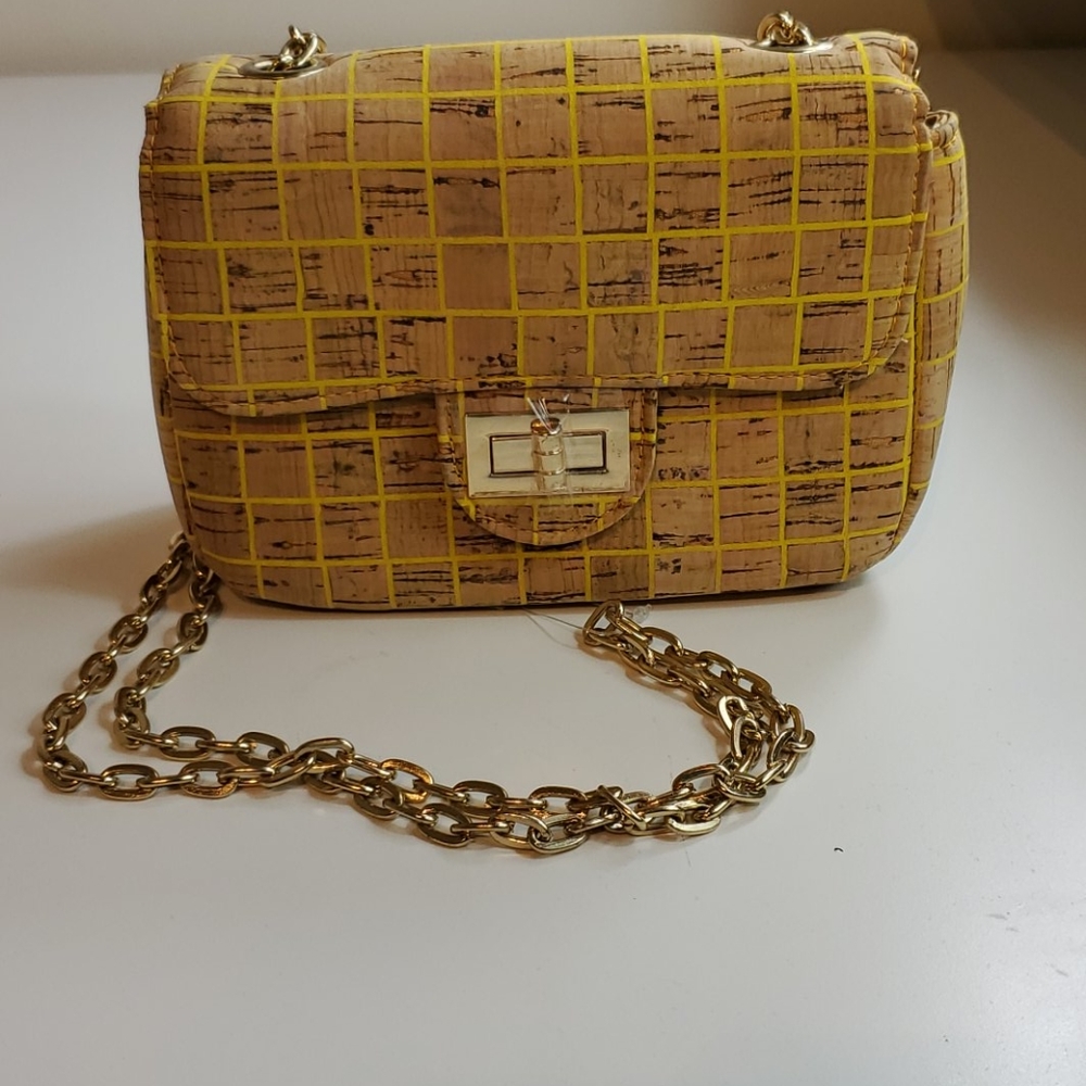 Cork screw shoulder bag